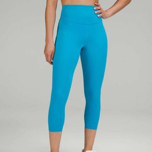 Lululemon Base Pace HR Crop 23" in Turquoise Tide